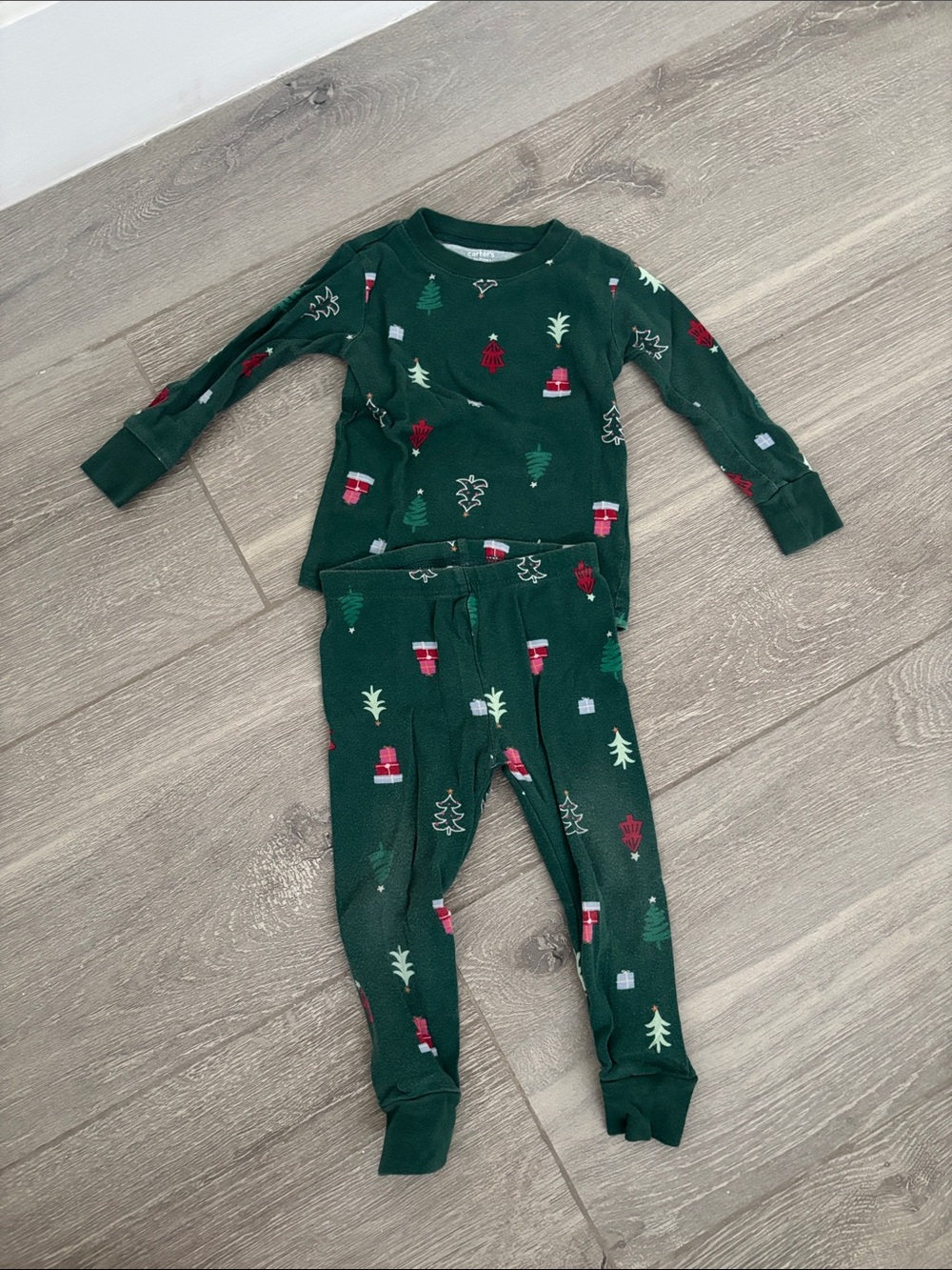 Carter's Dark Green Holiday Tree & Ornament Pajama Set 18M